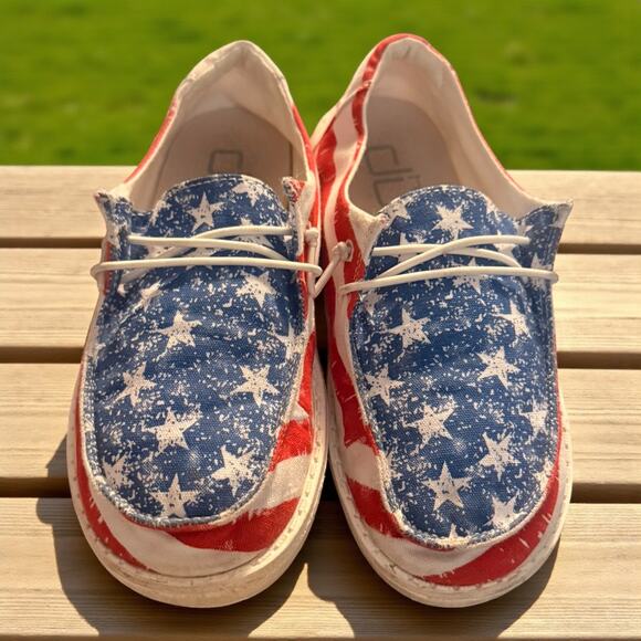 Hey Dude Wally Patriotic Stars & Stripes Slip On Shoes Youth Size 3 USA Flag - Picture 3 of 6